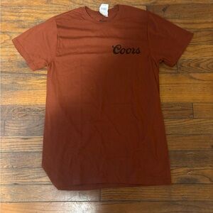 Buckle Women's Rust Short Sleeve Tee